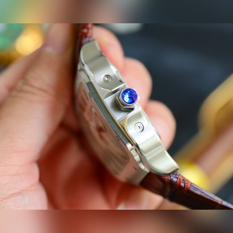 Cartier Santos WSSA0017 Automatic Replica Watch Luxury Timepiece with Precision Mechanics-5