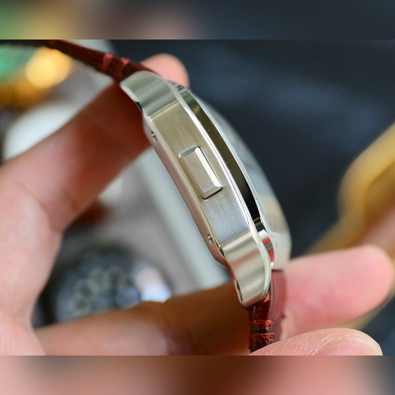 Cartier Santos WSSA0017 Automatic Replica Watch Luxury Timepiece with Precision Mechanics-7