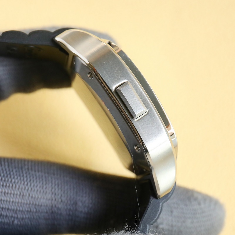 Cartier Santos WSSA0017 Automatic Mechanical Replica Watch Luxurious Timepiece-8