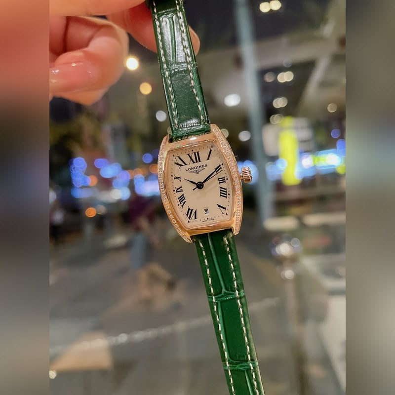 Longines Master Collection Three-Hand Date Replica Watch-2