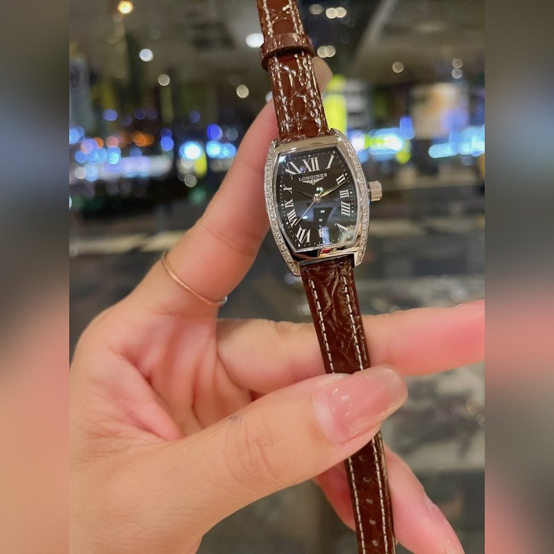 Longines Master Collection Three-Hand Date Replica Watch-5