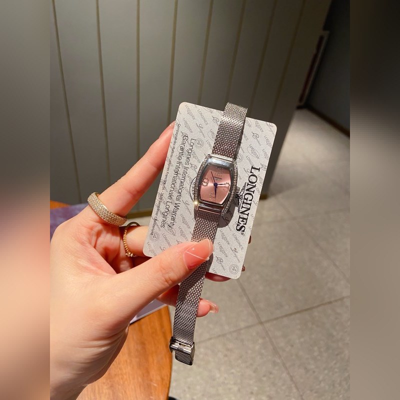 Longines Master Collection Three-Hand Date Replica Watch-3