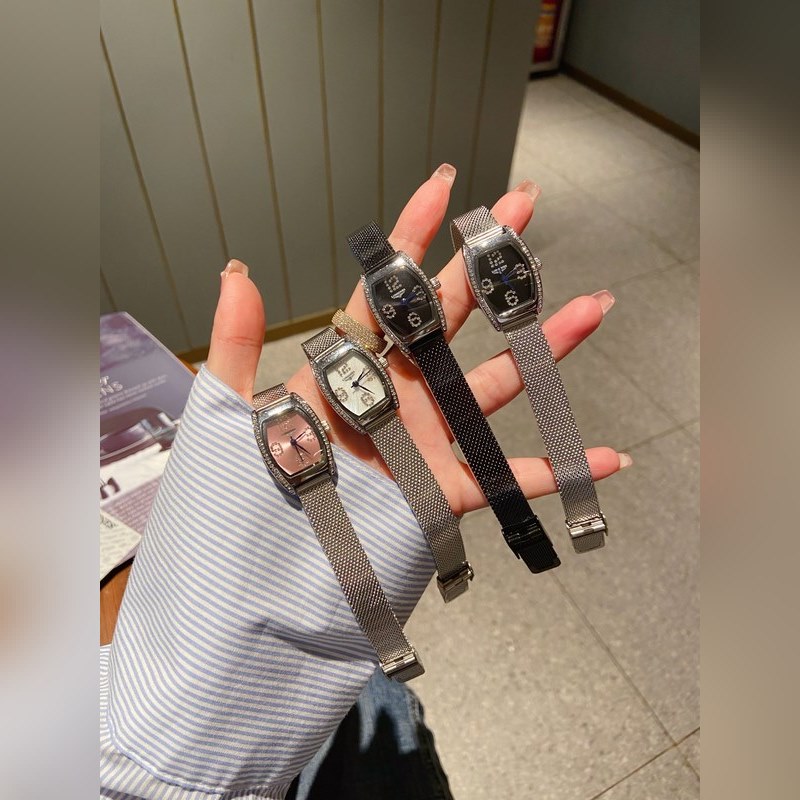 Longines Master Collection Three-Hand Date Replica Watch-8