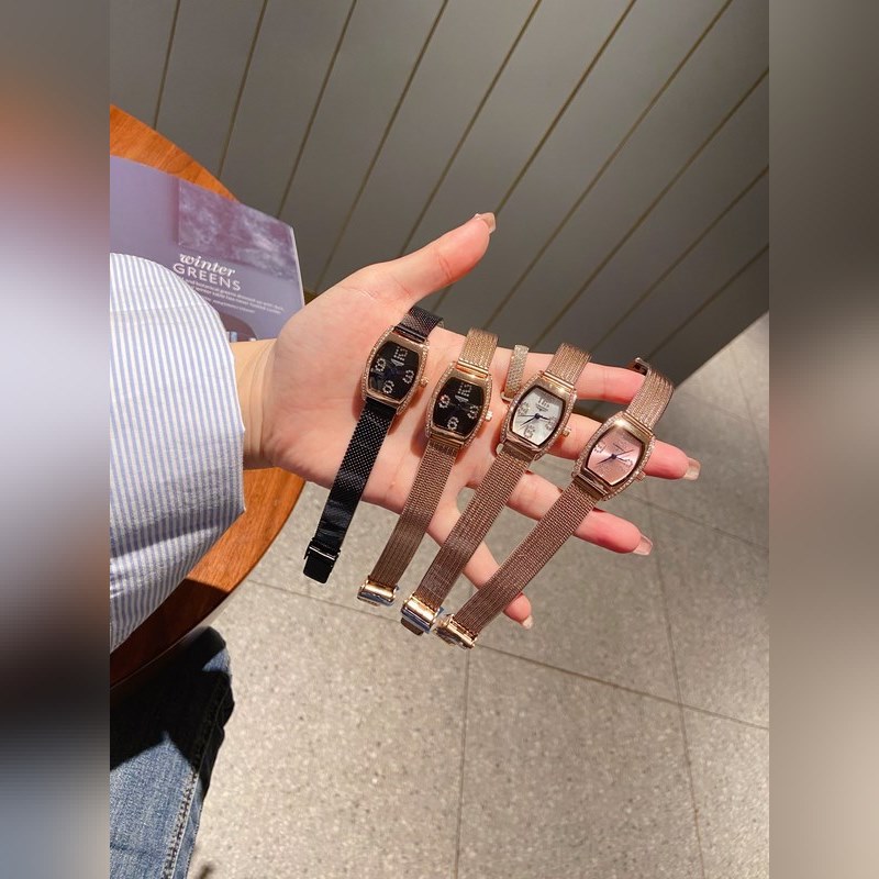 Longines Master Collection Small Second Date Replica Watch Elegant Design-8