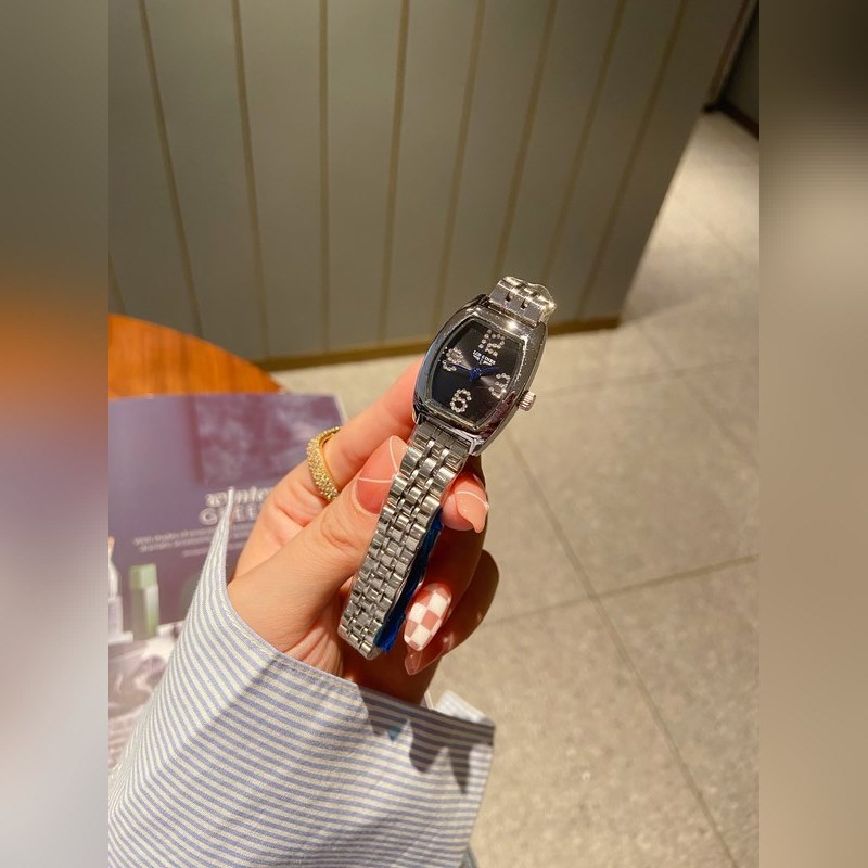 Longines Master Collection Three-Hand Date Replica Watch-4