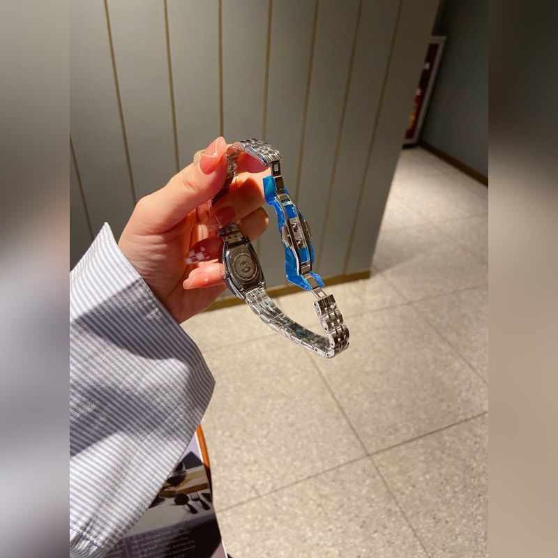 Longines Master Collection Three-Hand Date Replica Watch-5