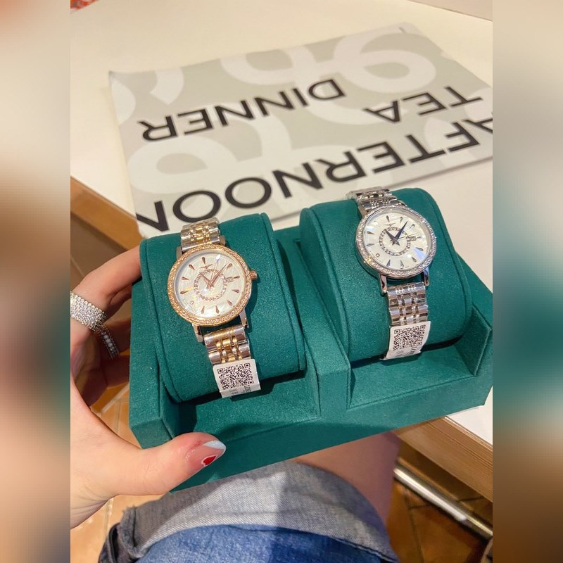 Longines La Grande Classique Quartz Women's Replica Watch Elegant Design-5