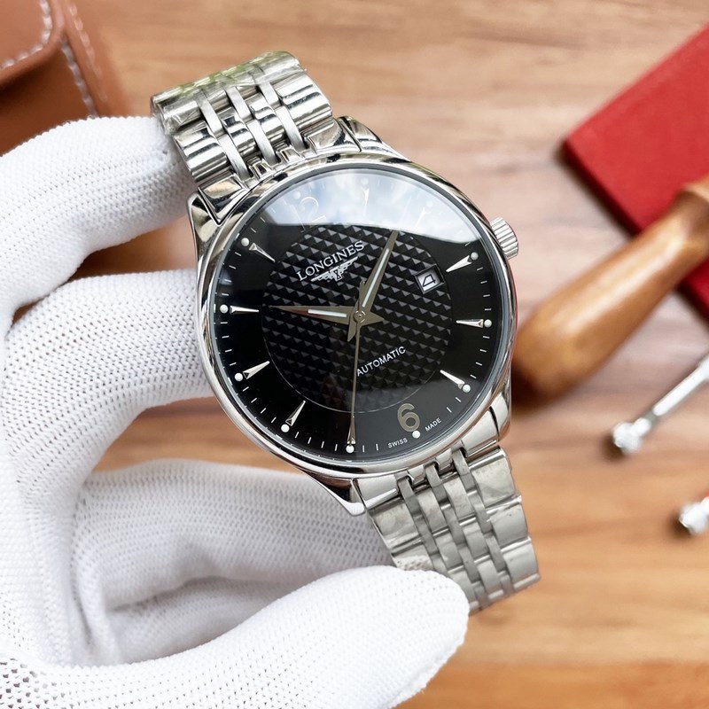 Longines Master Collection Men's Replica Watch Elegant Three-Hand Timepiece-2