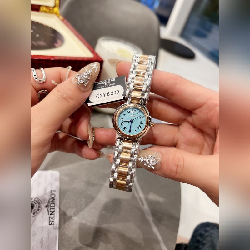 Longines Conquest Classic 26.5mm Moonphase Replica Watch Elegant Design-4