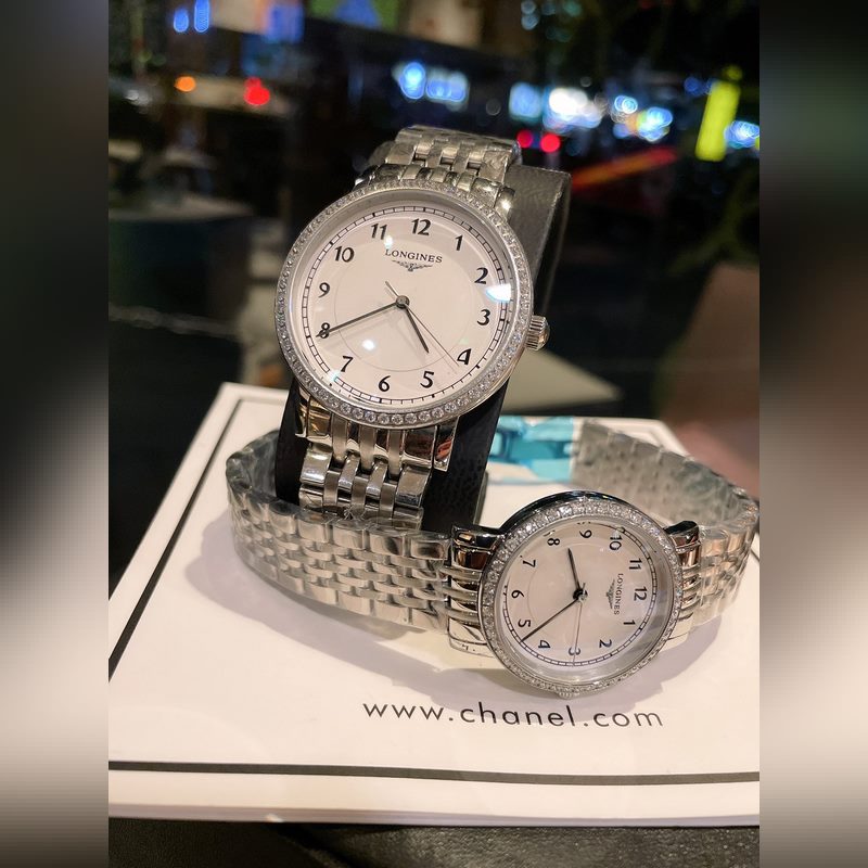 Longines Couple Replica Watch Elegant Vintage Design with Delicate Details-6