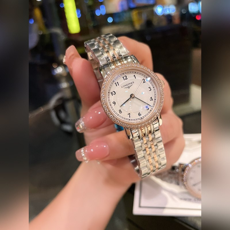 Longines Couple Replica Watch Elegant Vintage Design with Delicate Detailing-6