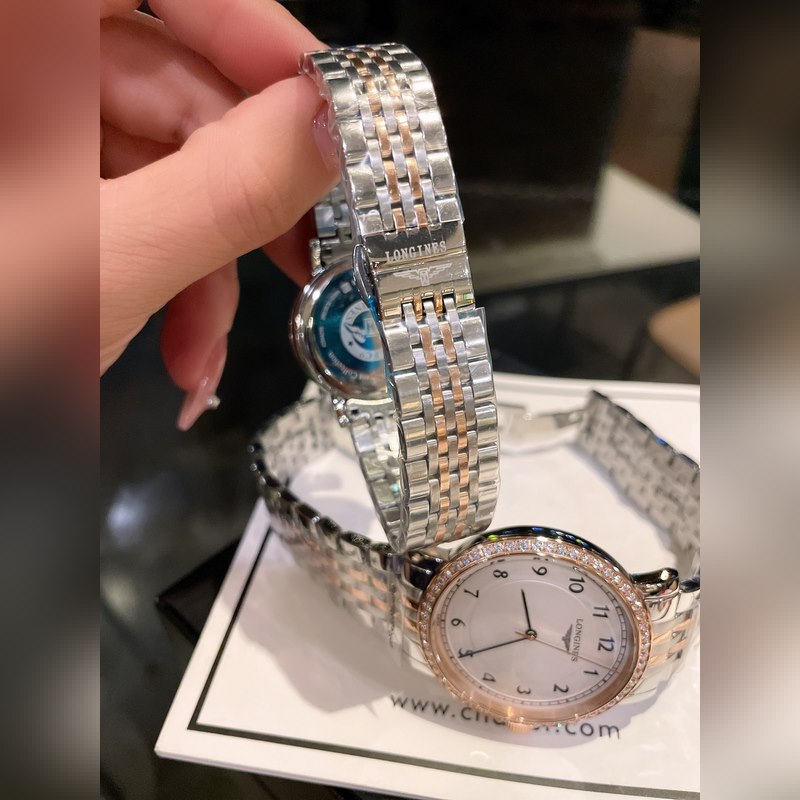 Longines Couple Replica Watch Elegant Vintage Design with Delicate Detailing-7