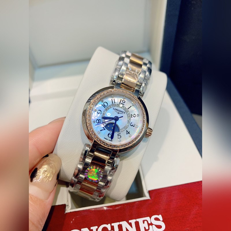 Longines Conquest Classic Quartz Replica Watch Exclusive Quality and Detail-3