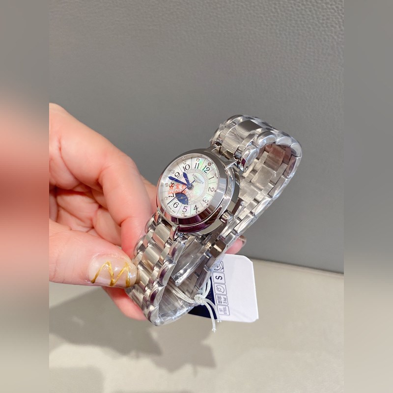 Longines Longines Conquest Quartz Replica Watch for Women Elegant and Minimalist Design-2