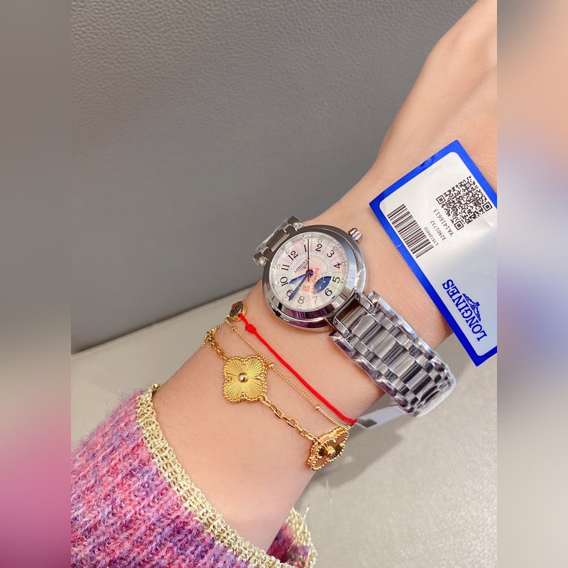 Longines Longines Conquest Quartz Replica Watch for Women Elegant and Minimalist Design-5