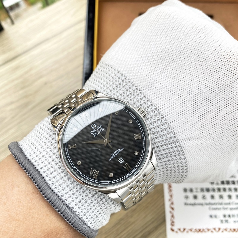 Longines Classic Men's Replica Watch Elegant Design Superior Quality Masterful Craftsmanship-5