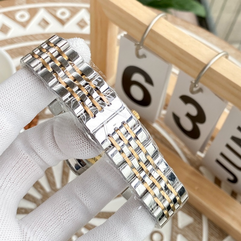 Longines Classic Men's Replica Watch Elegant Design Superior Quality Large Three Hands-7