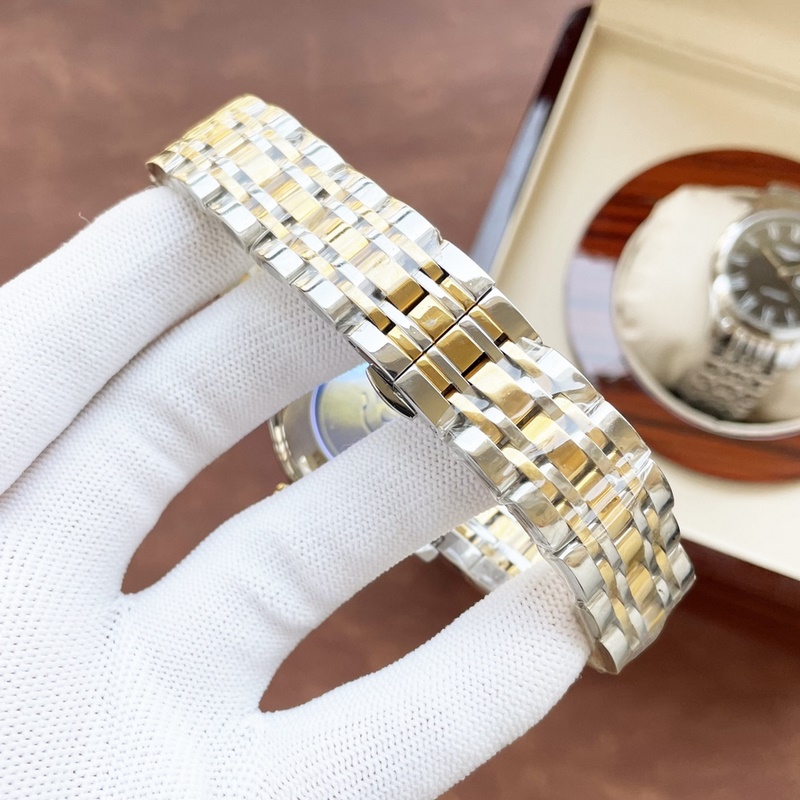 Longines Classic Men's Replica Watch Elegant Big Three Hands Design Superior Quality-8