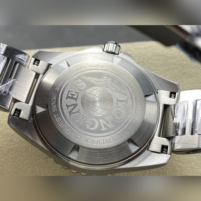 LONGINES CONQUEST Diver's Replica Watch Perfect Replica with Core Features-6