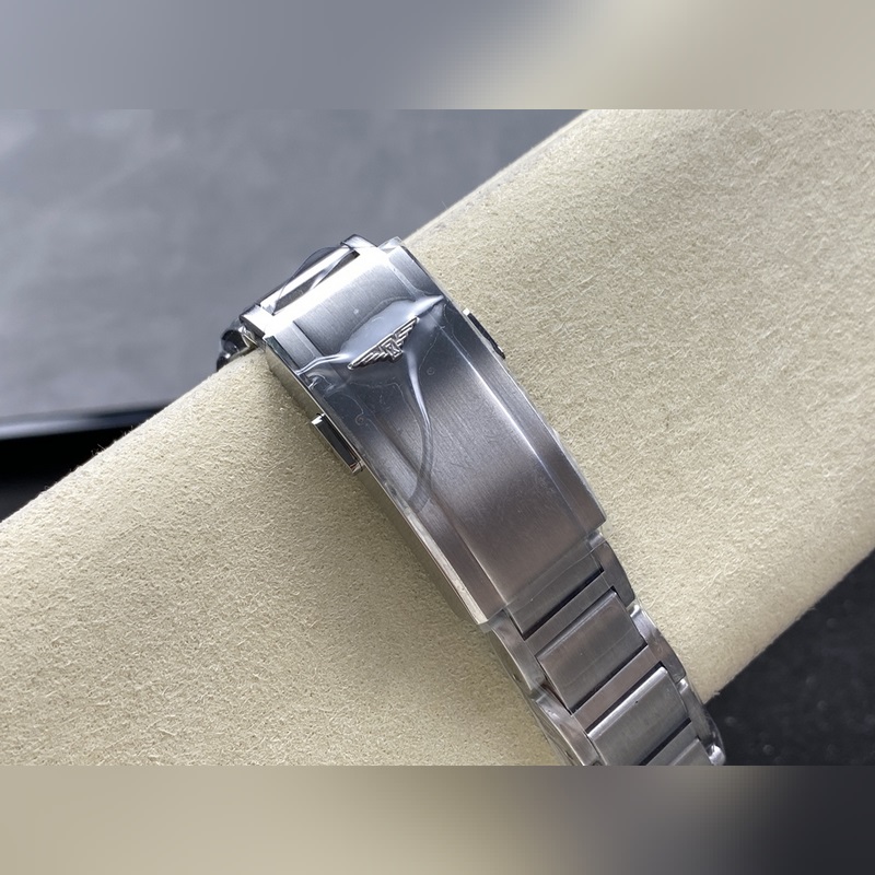 LONGINES CONQUEST Diver's Replica Watch Perfect Replica with Core Features-7