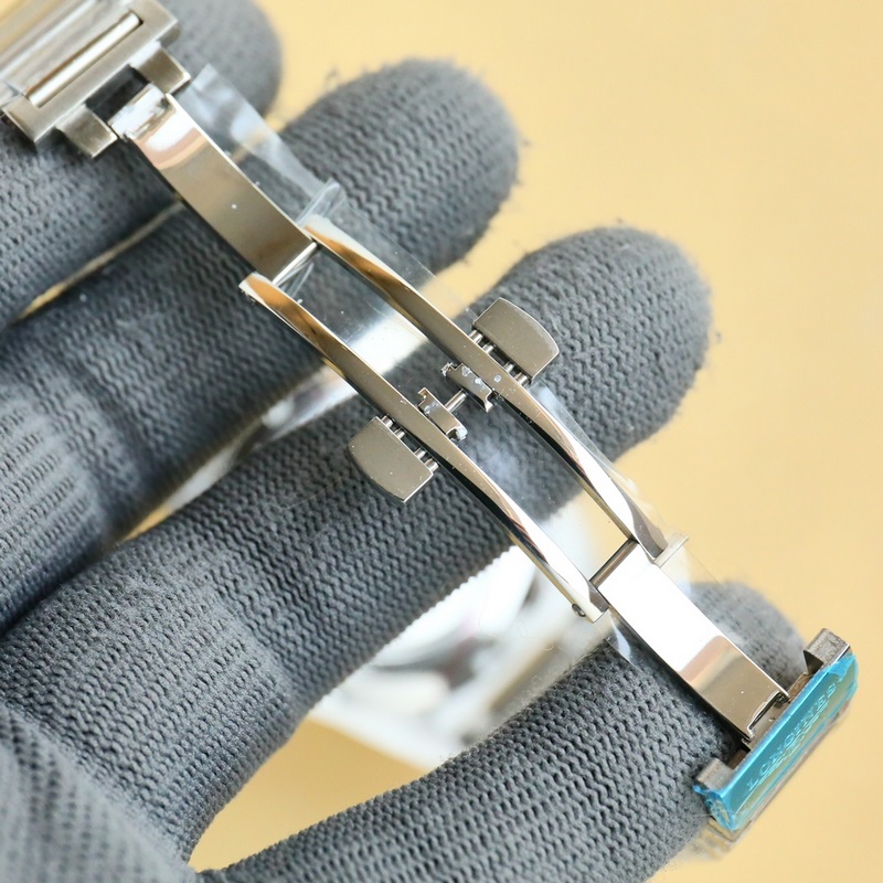 Longines Conquest Classic 2025 New Movement with Enhanced Quality-7