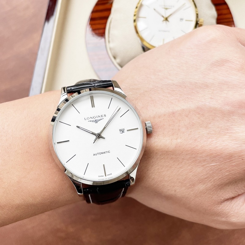 Longines Classic Men's Replica Watch Elegant Design Superior Quality-4