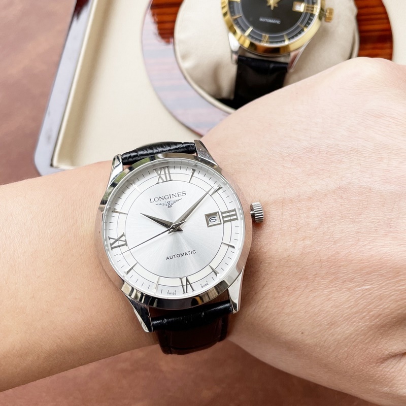 Longines Classic Men's Replica Watch Elegant Three-Hand Design Prestige Quality-6