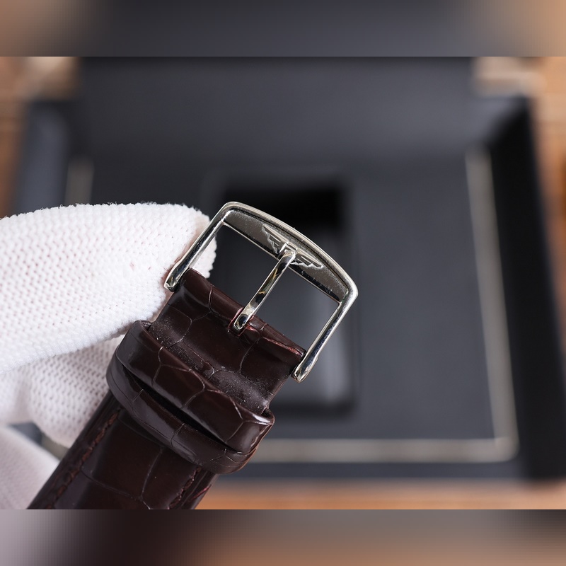 Longines Classic Men's Replica Watch Elegant Three-Hand Design Premium Quality-8