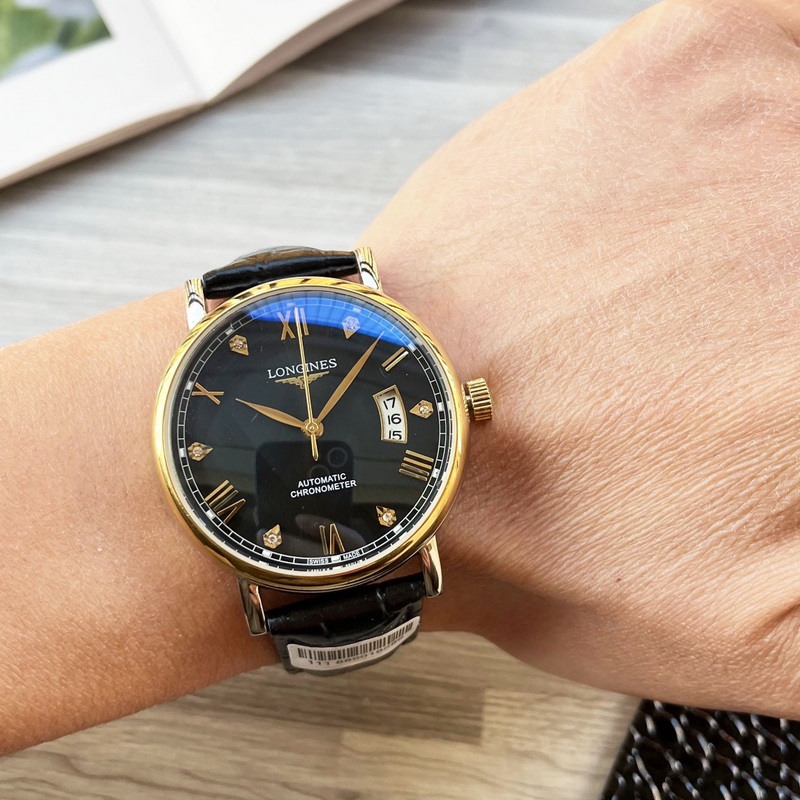 Longines Elegant Three-Hand Men's Replica Watch Luxurious Leather Strap-2