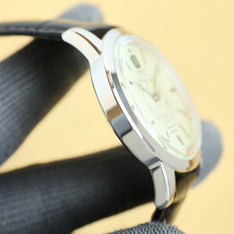 Longines Conquest Classic Reissue Quality Vintage Timepiece-5