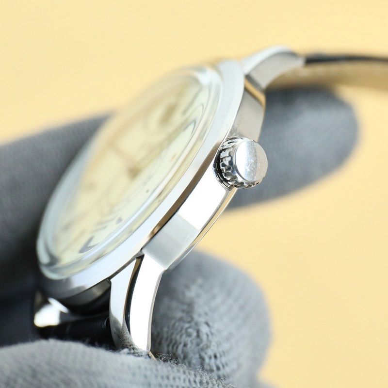 Longines Conquest Classic Reissue Quality Vintage Timepiece-6