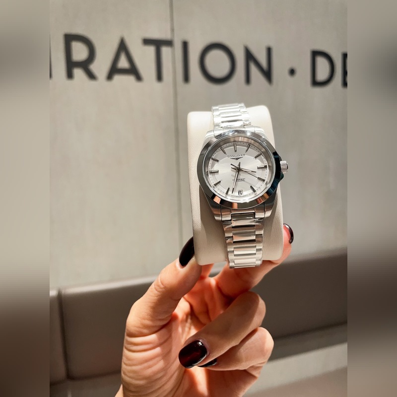 Longines Conquest V.H.P. 34mm Women's Replica Watch 316 Stainless Steel CNC Craftsmanship-5