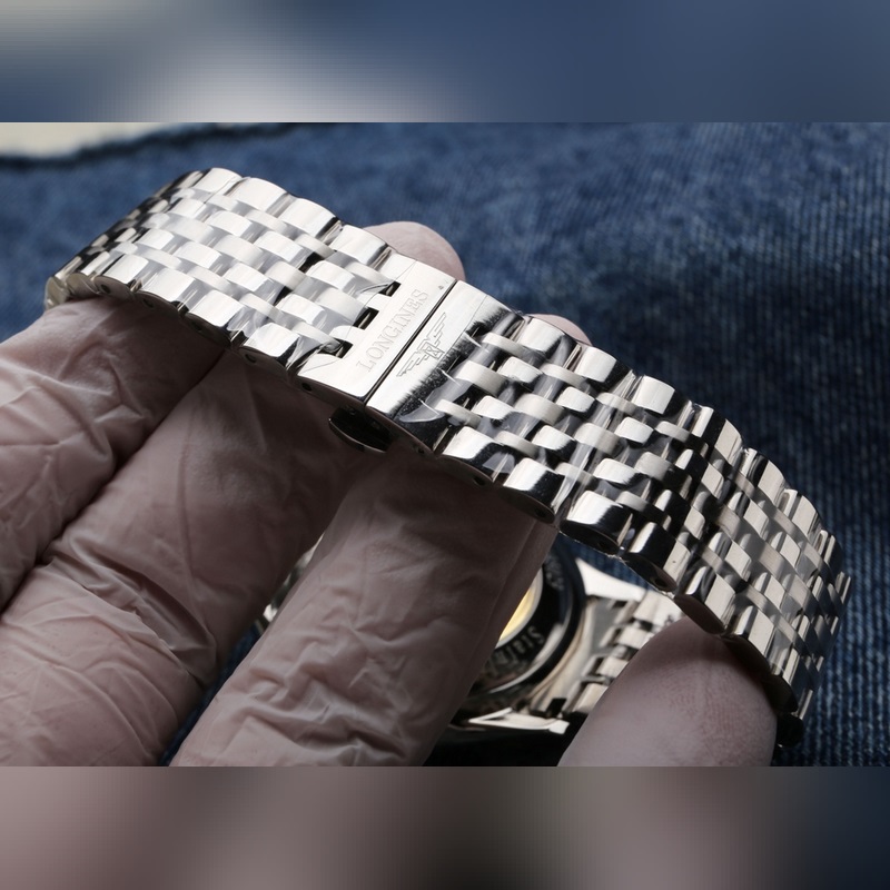 Longines Master Collection Water Resistance 120m Pressure Tested-7