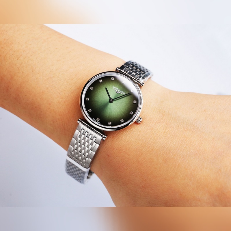 Longines Master Collection Elegant Detail 120m Water Resistance-4