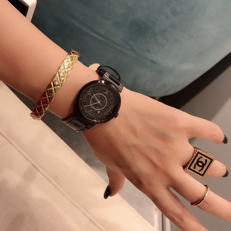 LV TAMBOUR SLIM Collection Luxurious Replica Watch with Premium Features-6