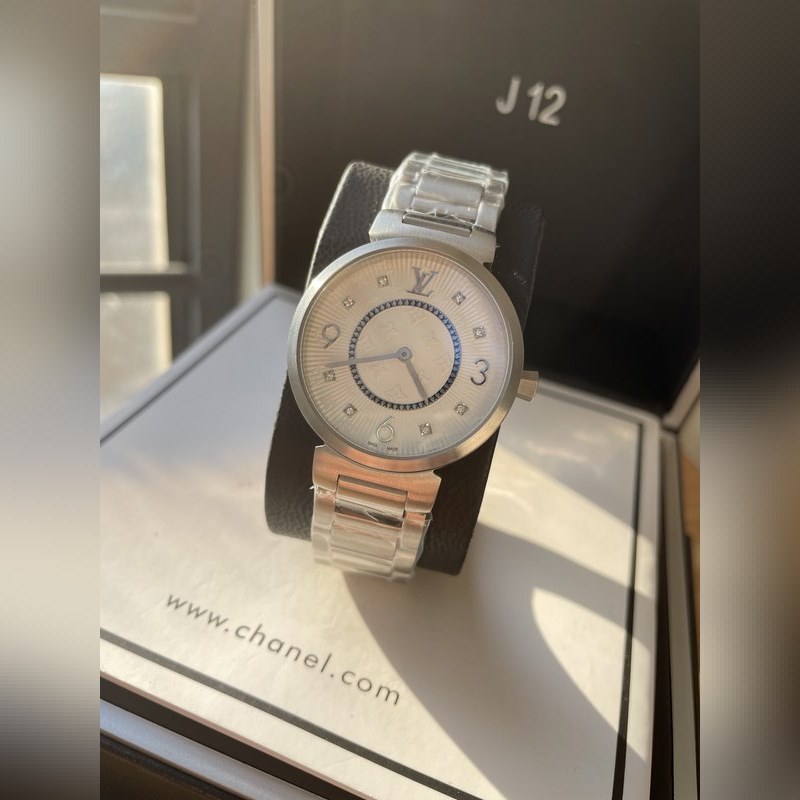 LV Tambour Slim Series Luxury Replica Watch with Precision-3