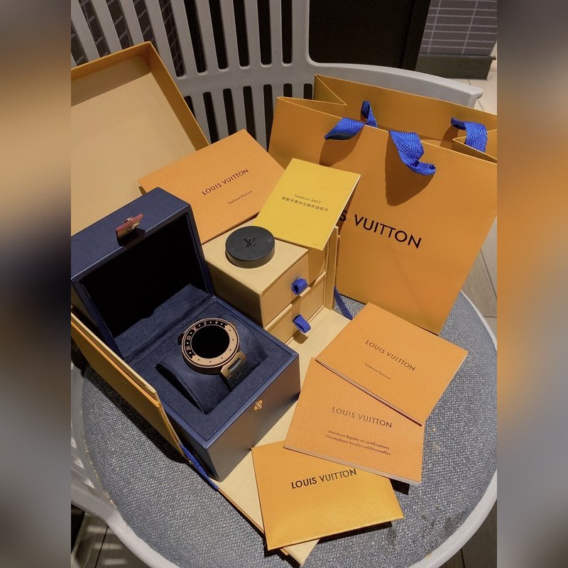 Louis Vuitton Tambour Horizon SmartReplica Watch Premium Quality&Features-3