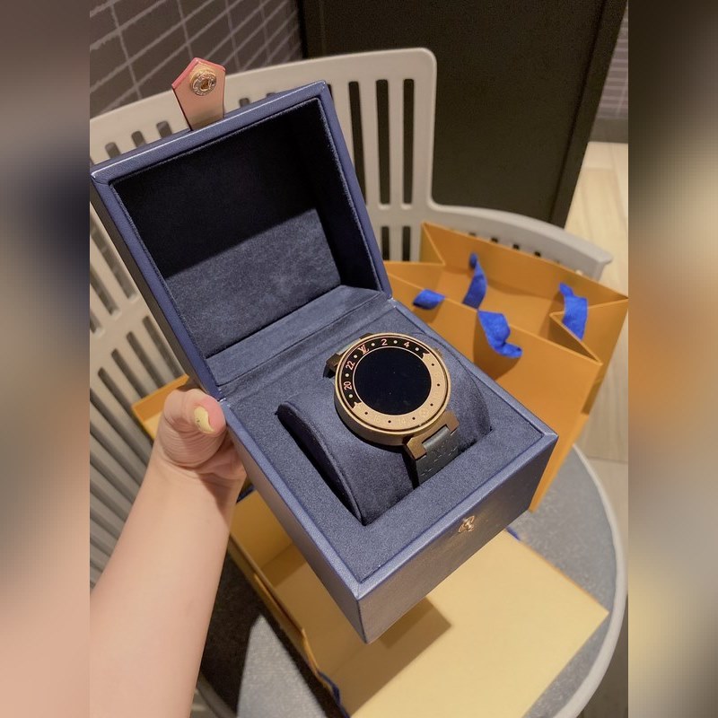 Louis Vuitton Tambour Horizon SmartReplica Watch Premium Quality&Features-7