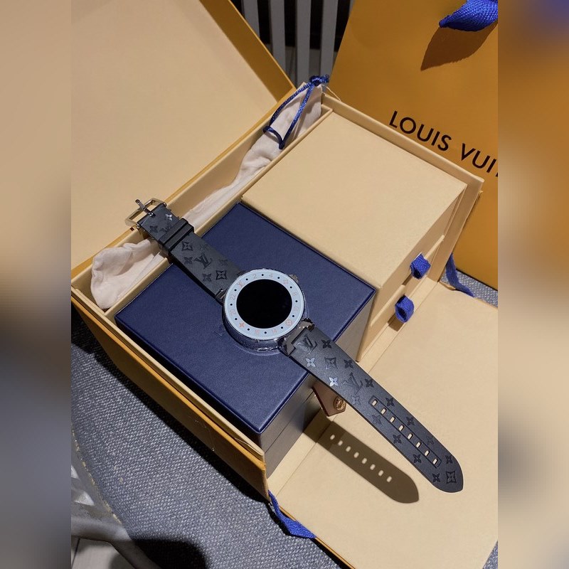 LV Tambour Horizon SmartReplica Watch Luxury Smart Timepiece-3