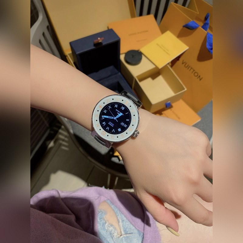 LV Louis Vuitton Tambour Horizon SmartReplica Watch Premium Wearable Tech-5