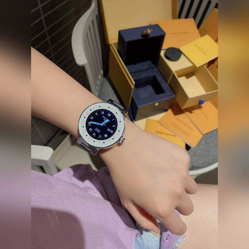 LV Louis Vuitton Tambour Horizon SmartReplica Watch Premium Wearable Tech-7