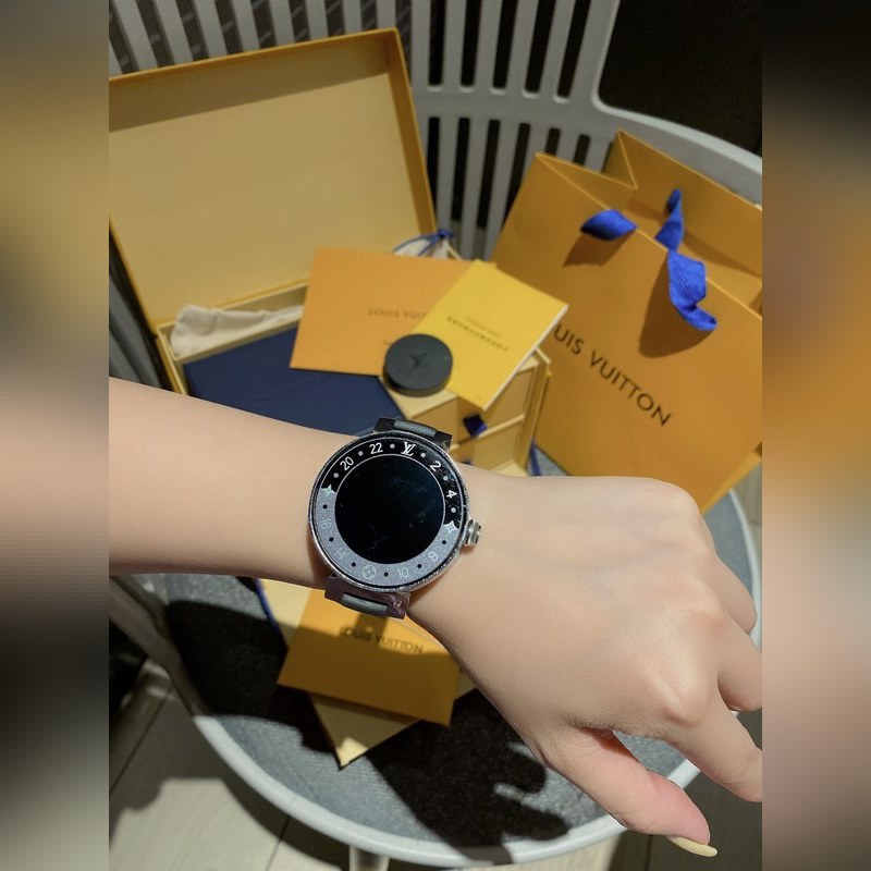 LV Tambour Horizon SmartReplica Watch Luxury Features Premium Quality-5