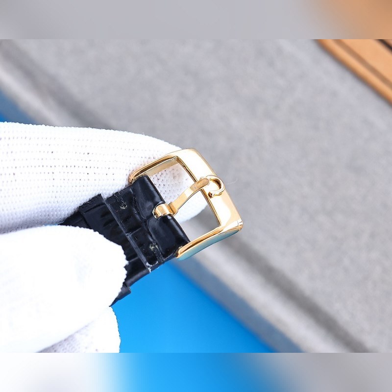 OMEGA Constellation Men's Replica Watch Elegant Design Precision Timekeeping-8