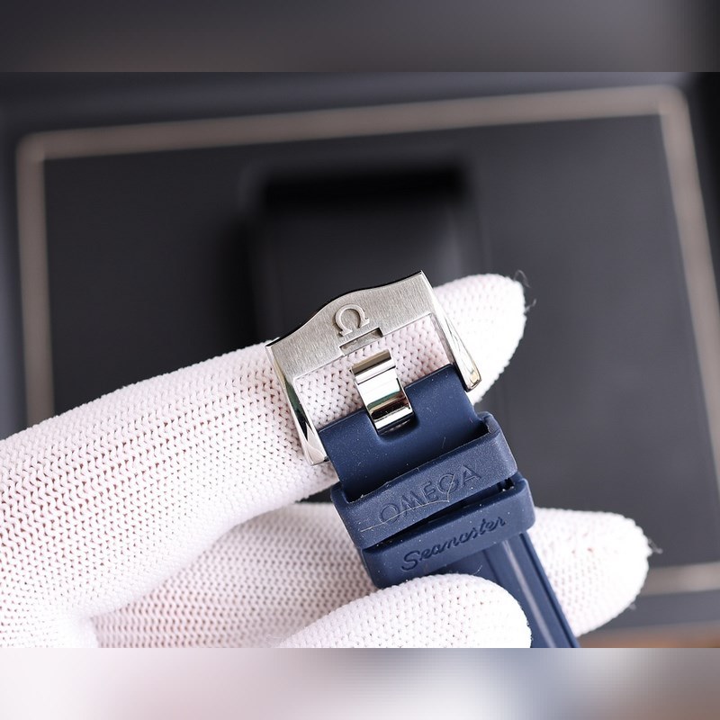 OMEGA Seamaster 300m 50th Anniversary Edition-6