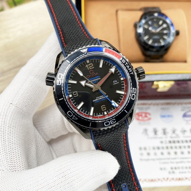 Omega Seamaster 600m Diver's Replica Watch Four-Hand 24-Hour Movement-2