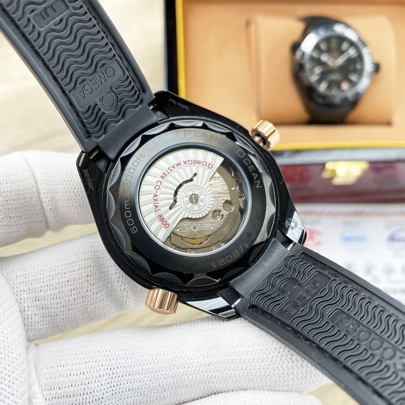 Omega Seamaster 600m Diver's Replica Watch Four-Hand 24-Hour Movement-7