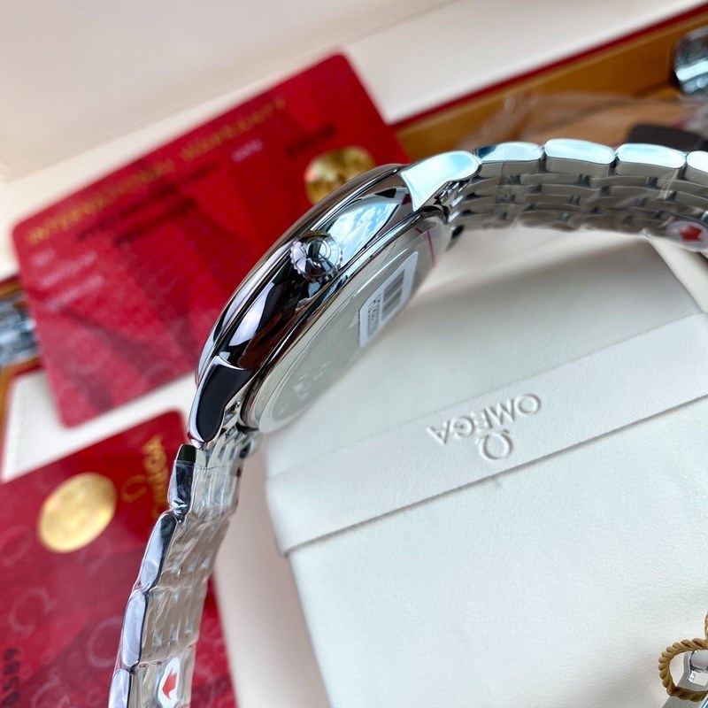 Omega De Ville Butterfly Series Gentleman's Business Replica Watch-6