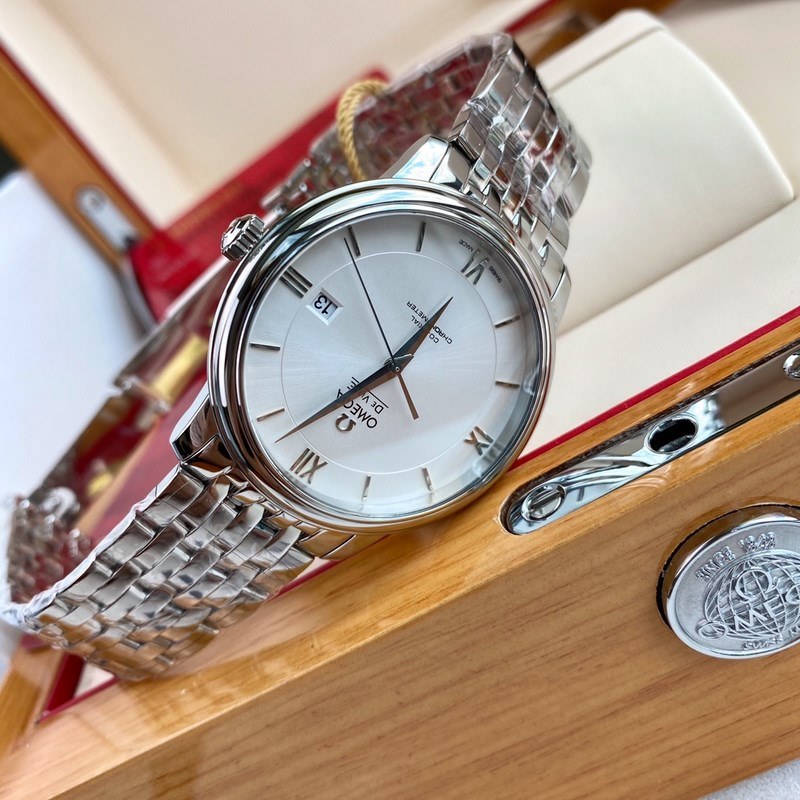 Omega Constellation Men's Business Replica Watch Elegant Style-5