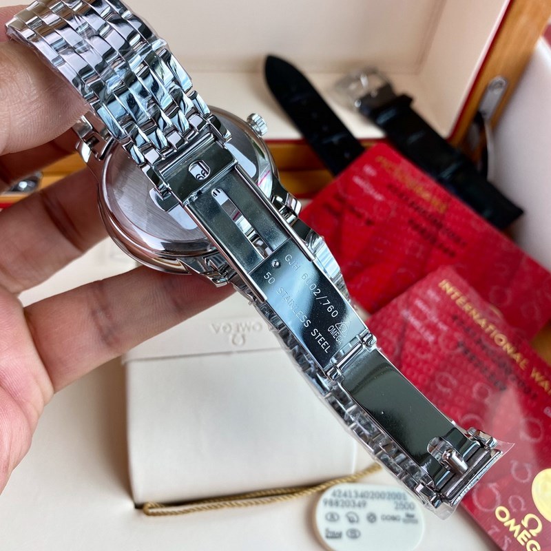 Omega Constellation Men's Business Replica Watch Elegant Style-8