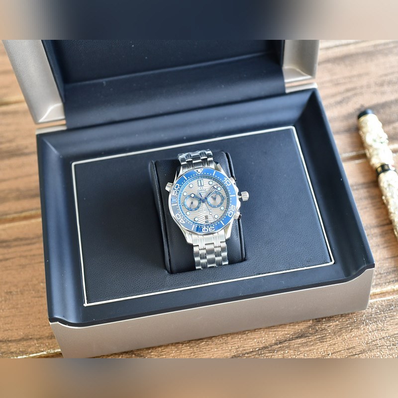 Omega Seamaster 300m Multifunctional Diver's Replica Watch-5
